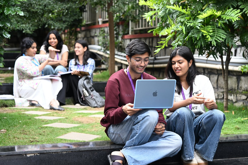 M.Com. Financial Analysis students